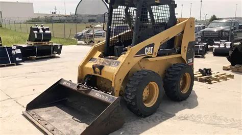 cat skid steer bucket repair splitting|cat 236 skid steer problems.